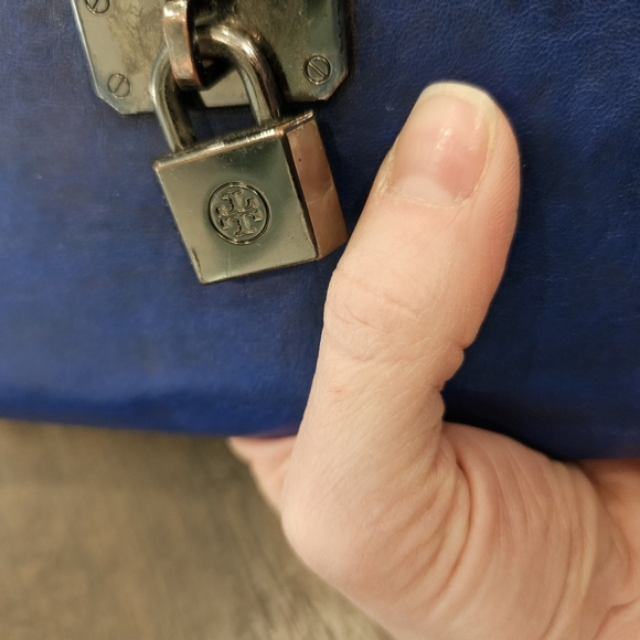 📣 RARE VINTAGE Tory Burch All Leather Handbag/Clutch - Picture 4 of 16